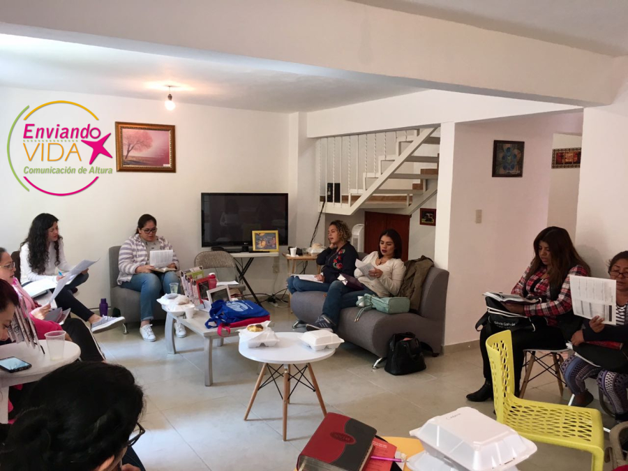 Oración con mujeres semilla de mostaza