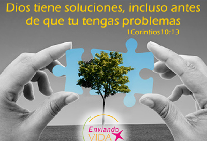 postales cristianas Dios tiene soluciones